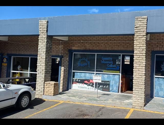 64M² BUSINESS CENTRE FOR SALE IN KLEINMOND CENTRAL